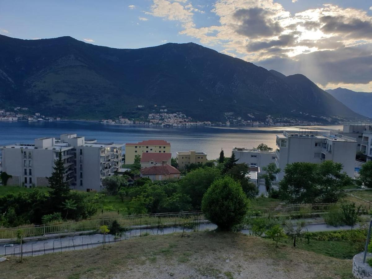 Apartment Jelena Kotor Exteriér fotografie